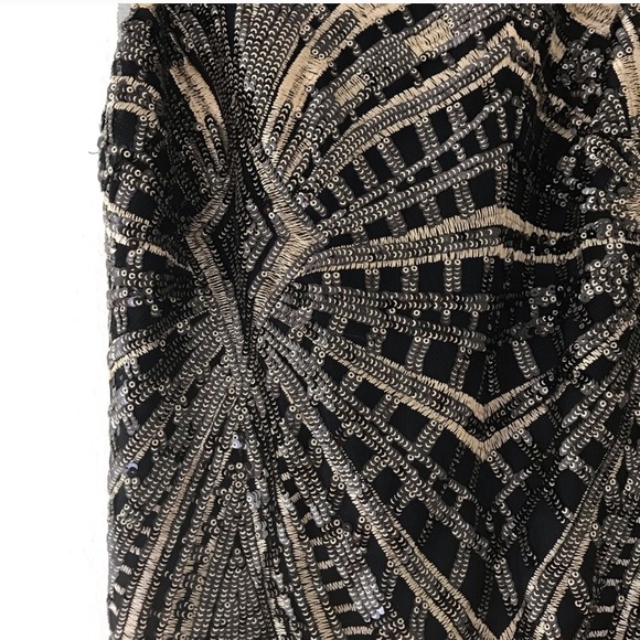 Zara Sequin Dress with open back - Picture 5 of 5